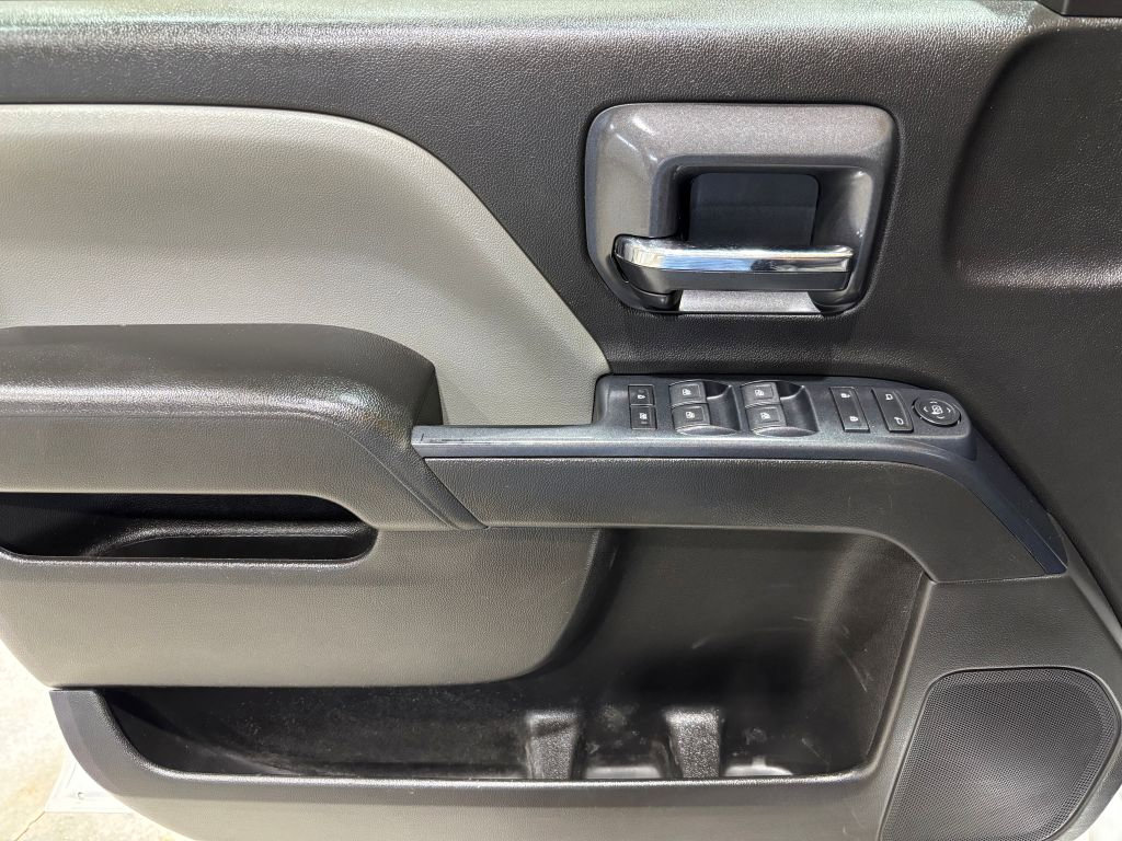 Used 2018 Chevrolet Silverado 2500 W/T w/ Snow Plow Prep Package image 16