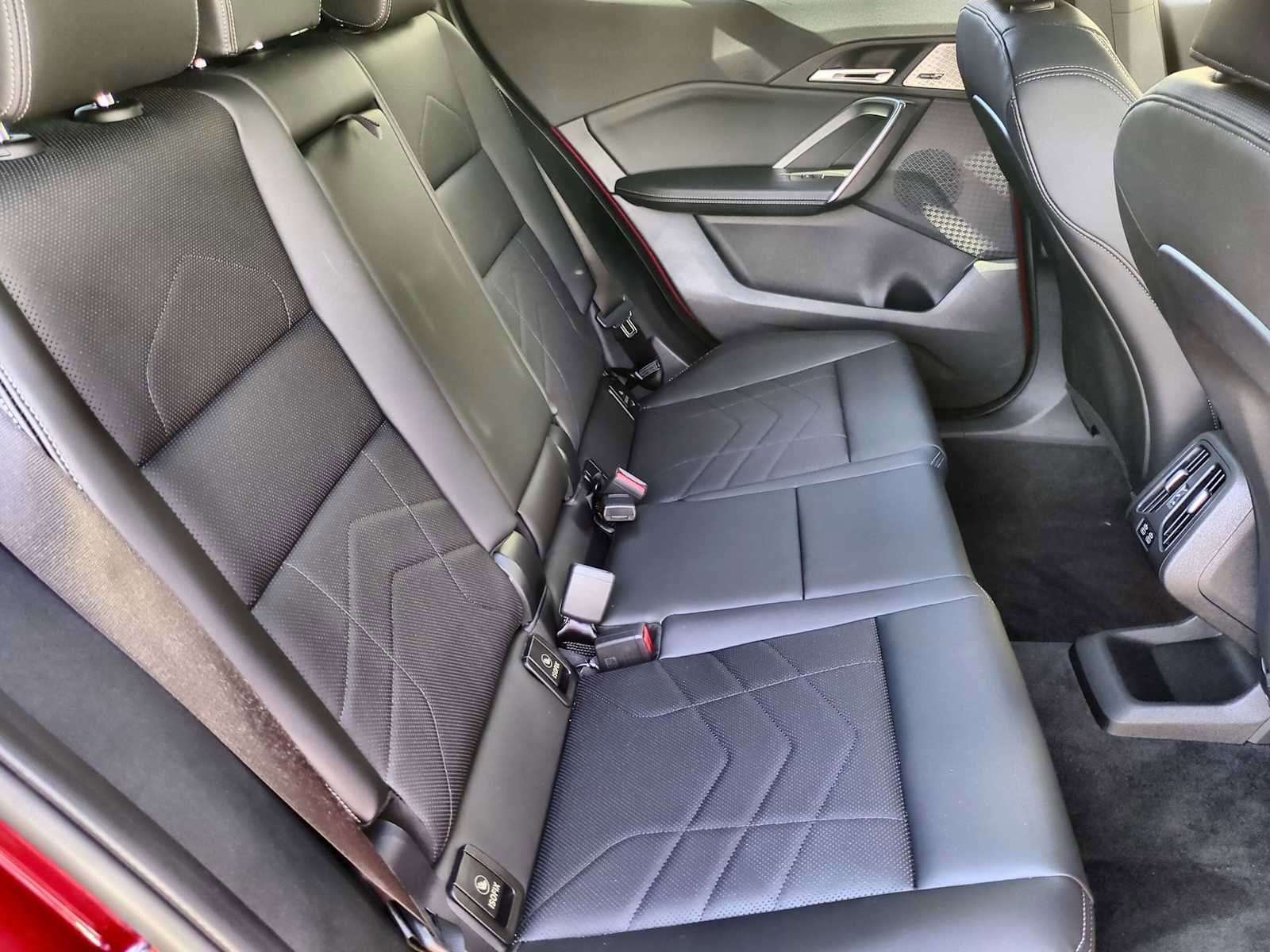 New 2025 BMW X2 xDrive28i w/ Convenience Package image 21