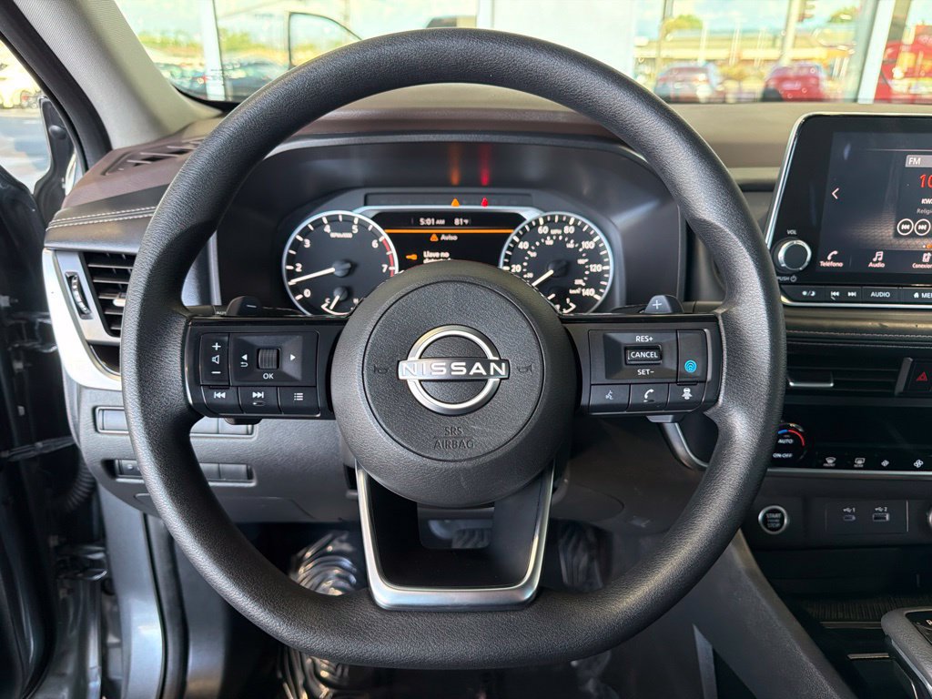 Used 2023 Nissan Rogue SV FWD image 23