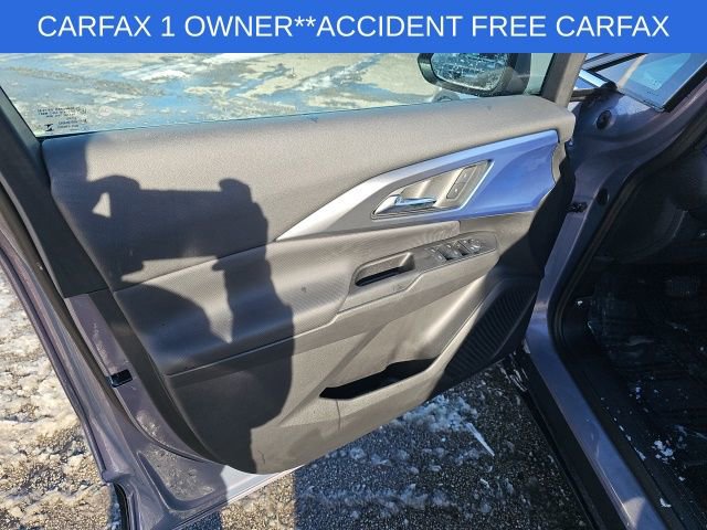 Used 2025 Chevrolet Equinox EV LT w/ Convenience Package image 28