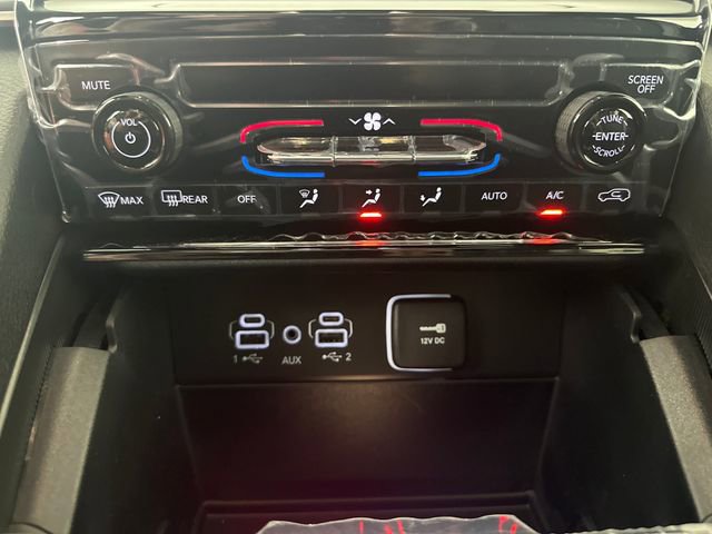 New 2025 Jeep Grand Cherokee Laredo X image 16