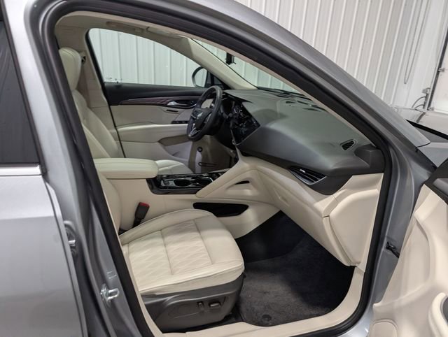 Used 2023 Buick Envision Avenir AWD/4WD image 30