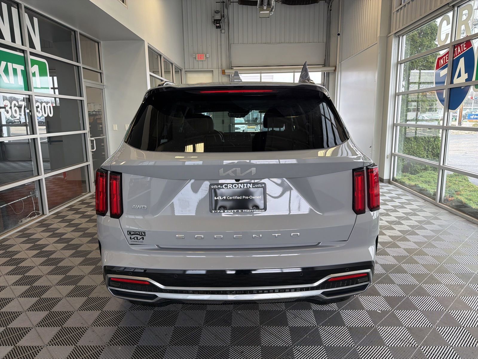 Used 2022 Kia Sorento SX image 5