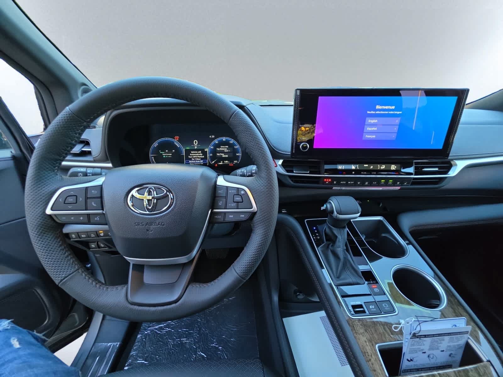 New 2026 Toyota Sienna Platinum AWD/4WD image 6