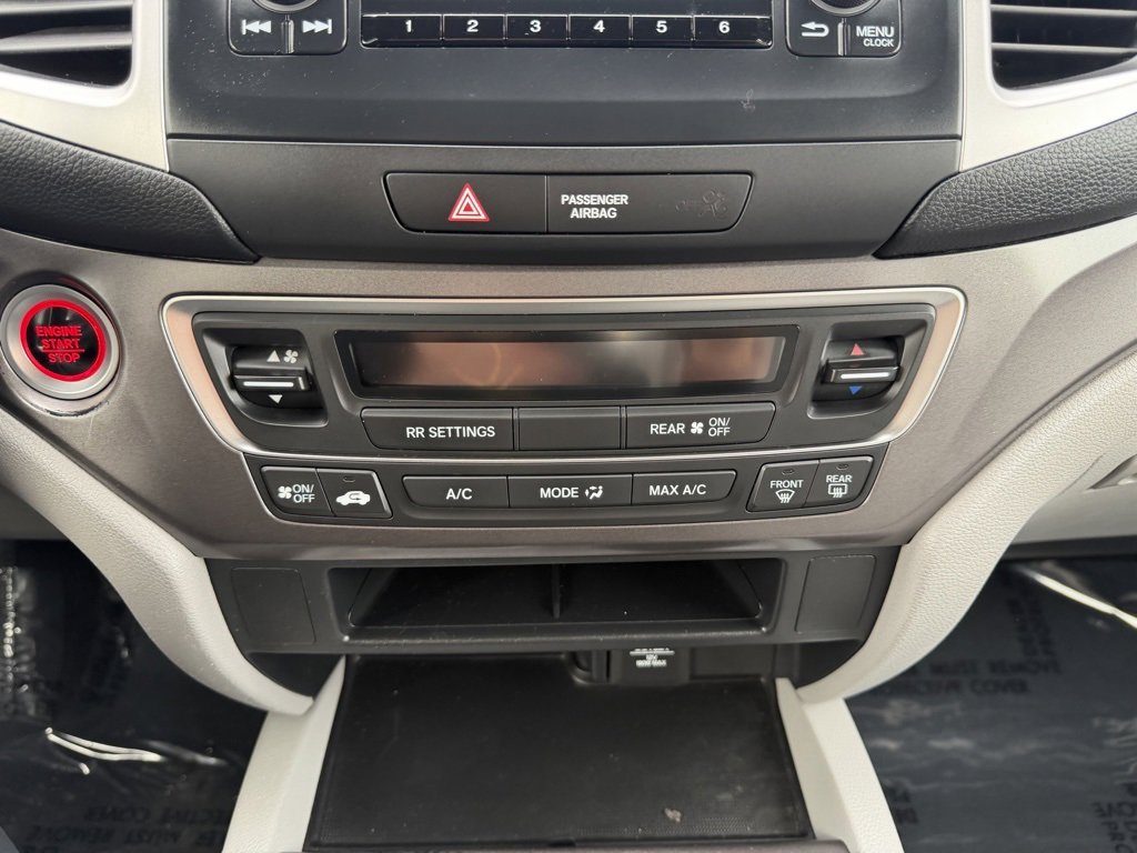 Used 2016 Honda Pilot LX image 22