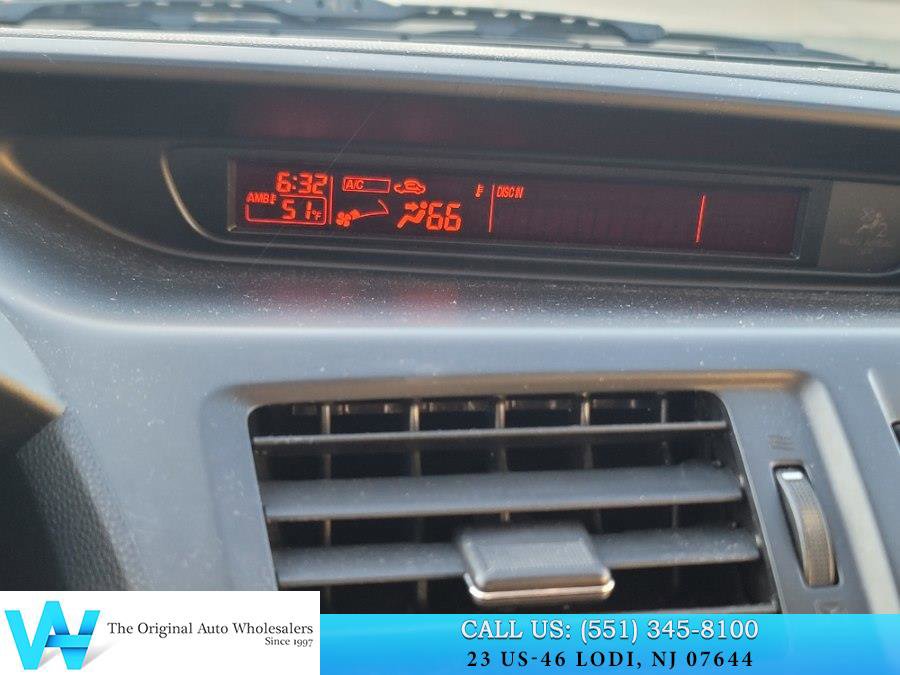 Used 2015 MAZDA MAZDA5 Sport FWD image 21
