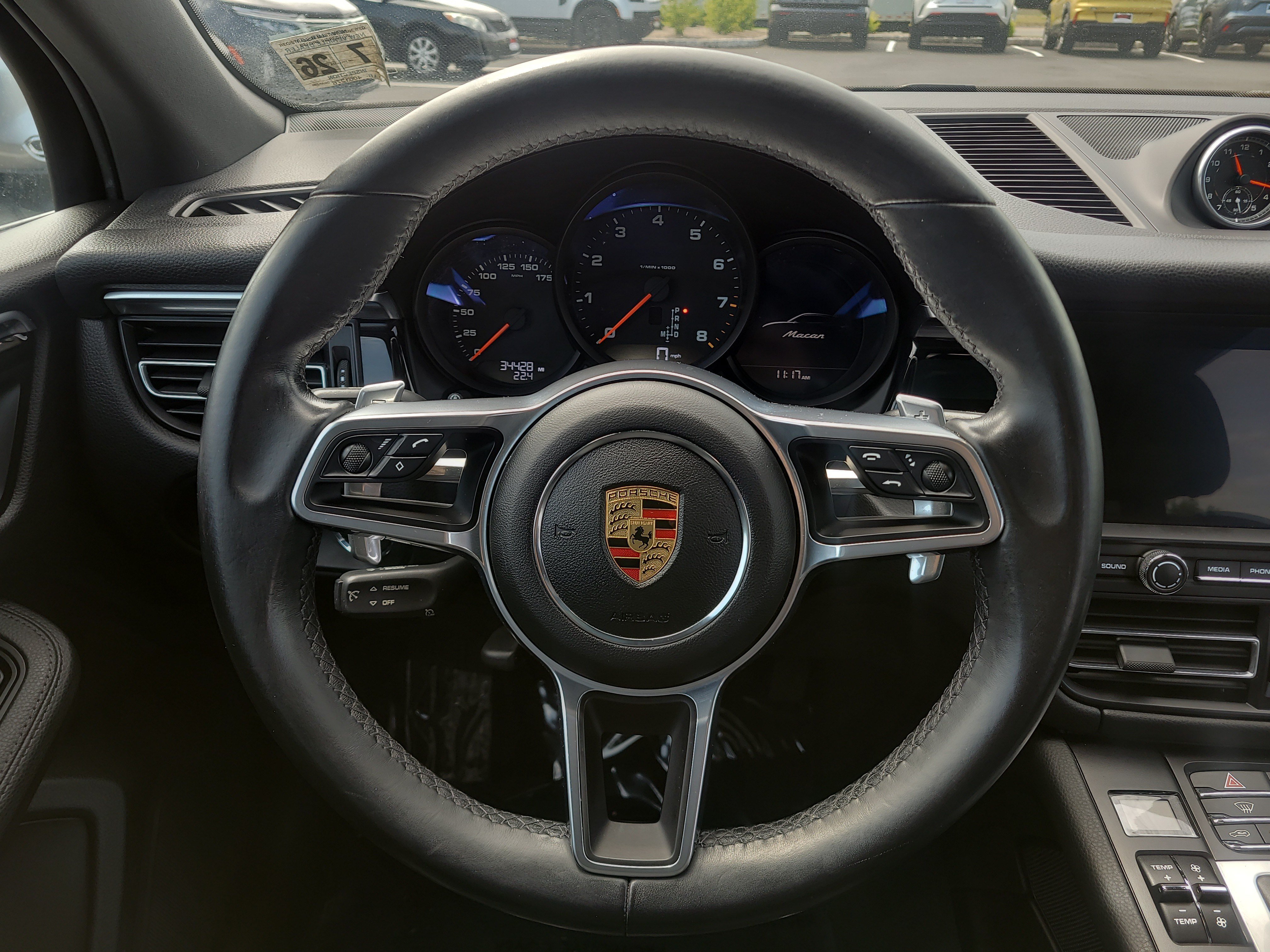 Used 2021 Porsche Macan AWD/4WD image 22