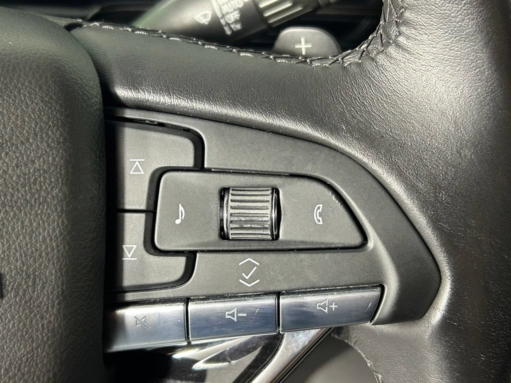 Used 2021 Cadillac Escalade Sport w/ Driver Assist Tech Package AWD/4WD image 34