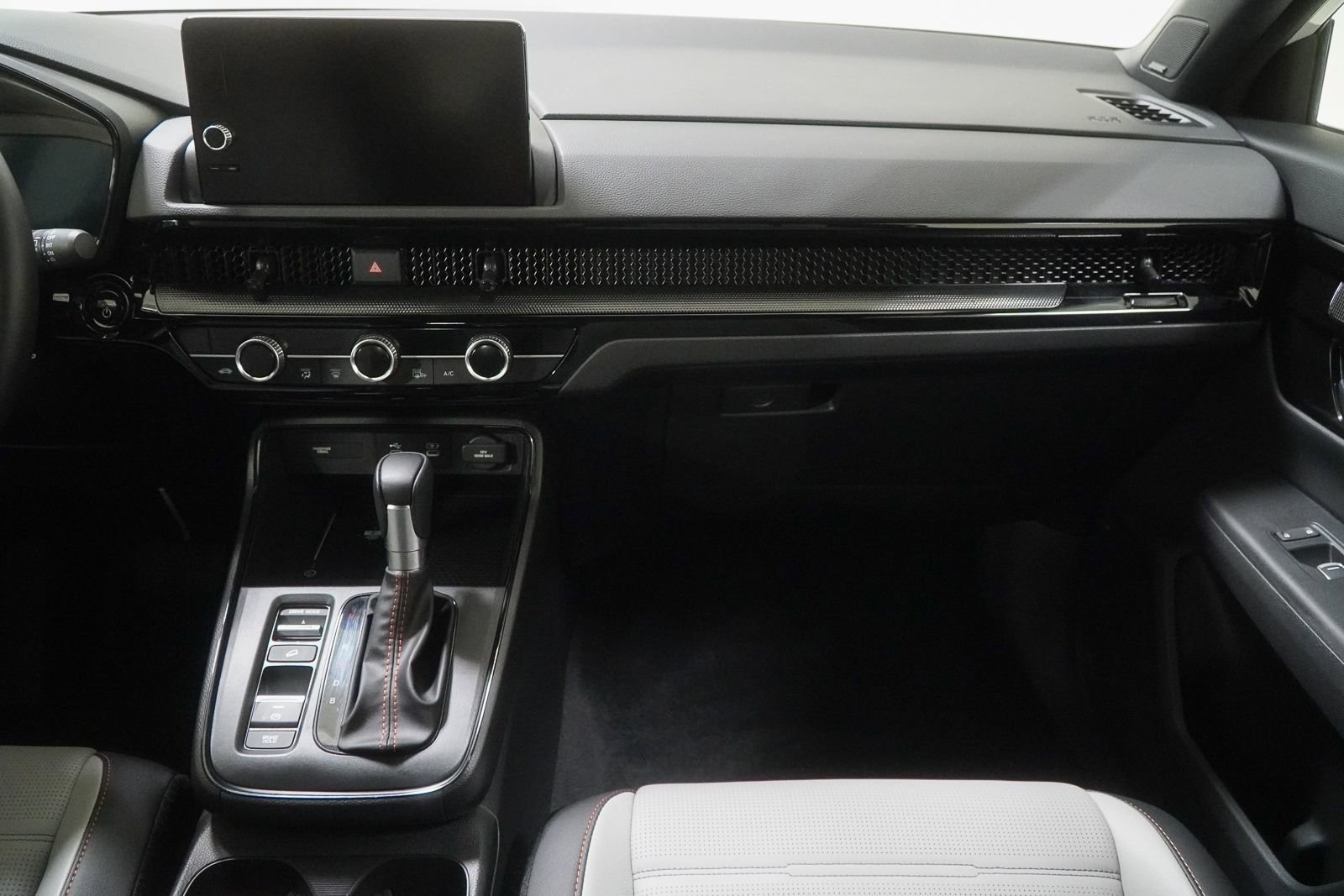 Certified 2026 Honda CR-V Sport Touring image 34