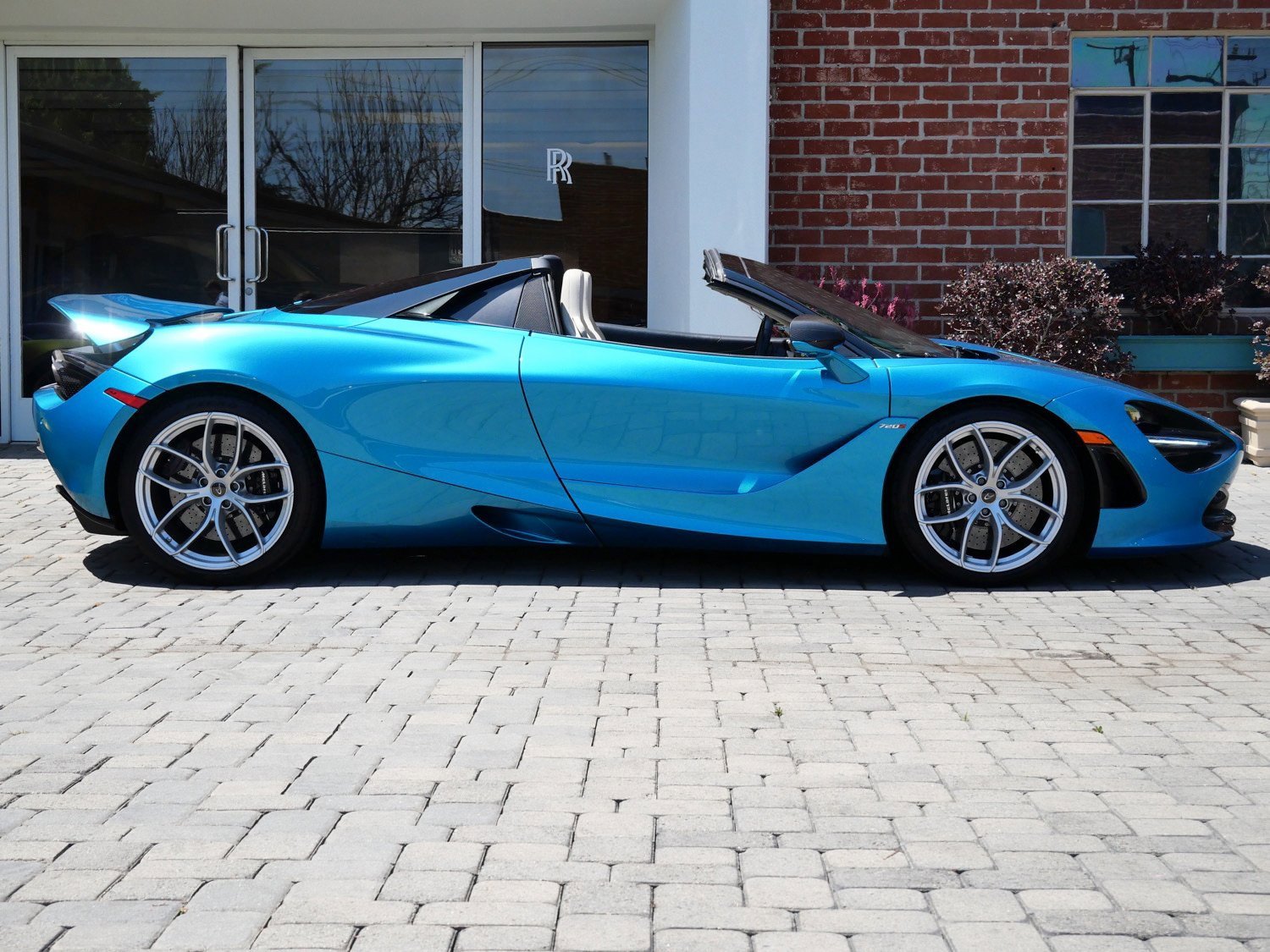 Used 2019 McLaren 720S Luxury image 3