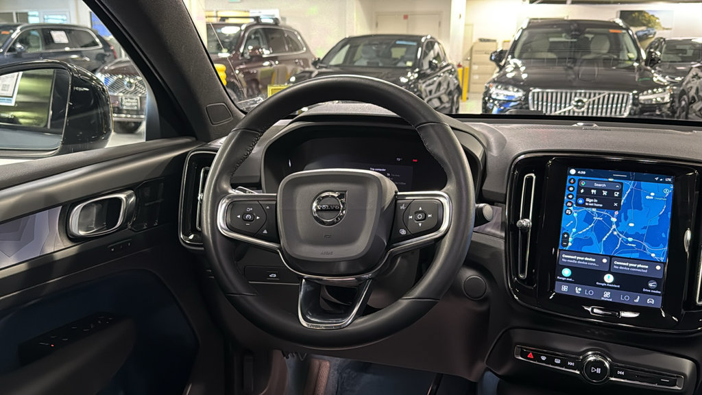 Certified 2023 Volvo C40 P8 Recharge Ultimate AWD/4WD image 23
