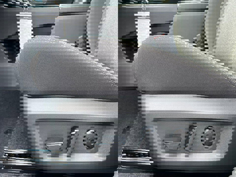 New 2026 Nissan Rogue SV image 8