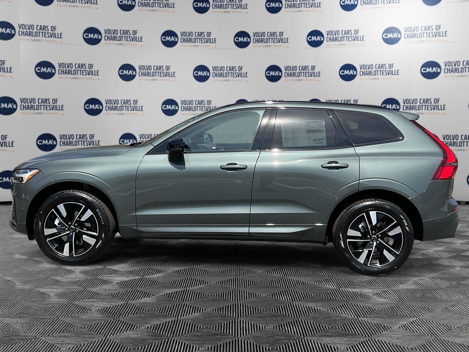 New 2026 Volvo XC60 B5 Plus w/ Climate Package AWD/4WD image 2