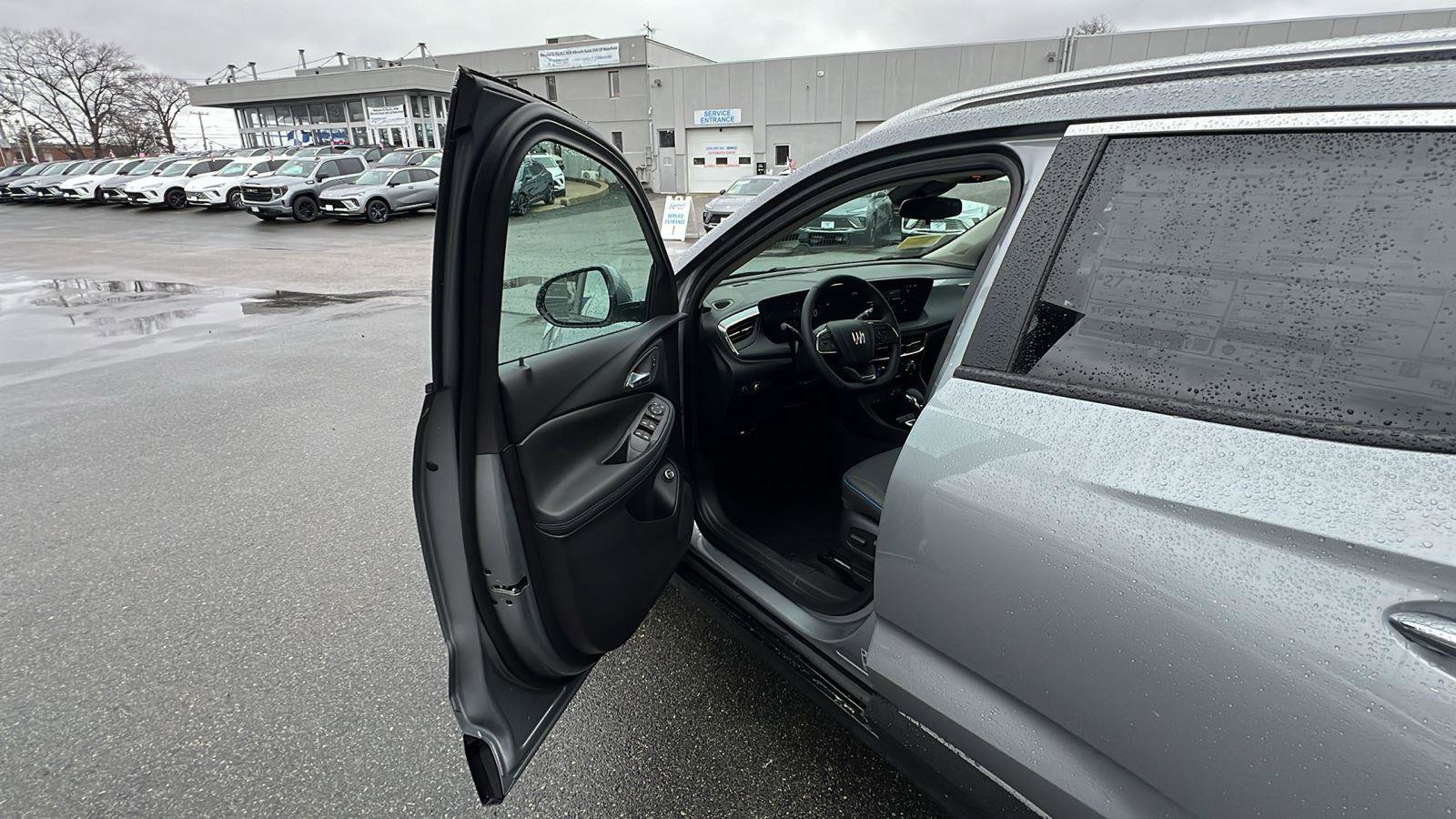 New 2026 Buick Encore GX Sport Touring image 21