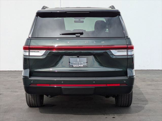 New 2023 Lincoln Navigator L Black Label AWD/4WD image 4