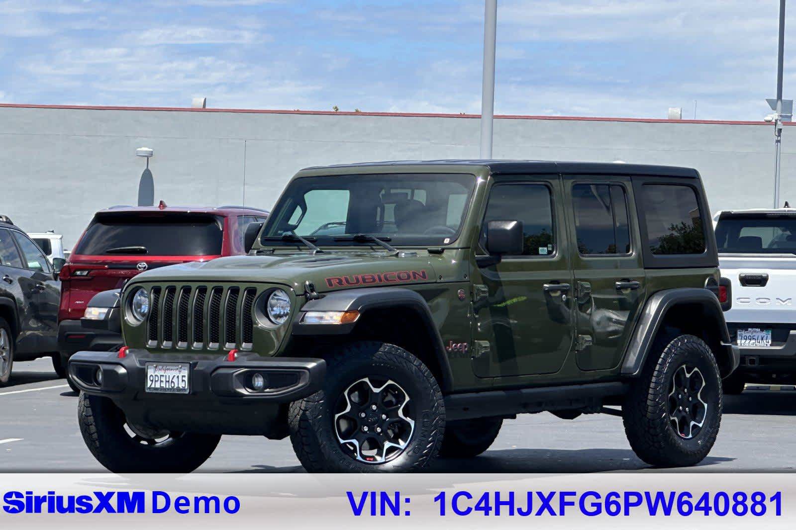 Used 2023 Jeep Wrangler Unlimited Rubicon AWD/4WD image 34