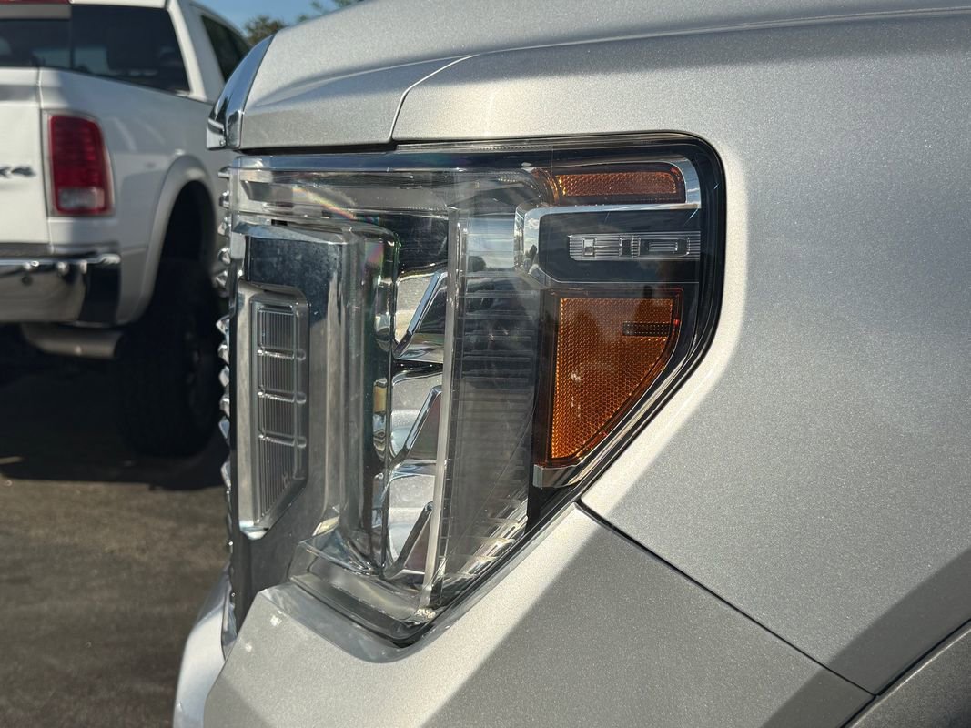 Used 2020 GMC Sierra 2500 Denali w/ Denali Ultimate Package image 8