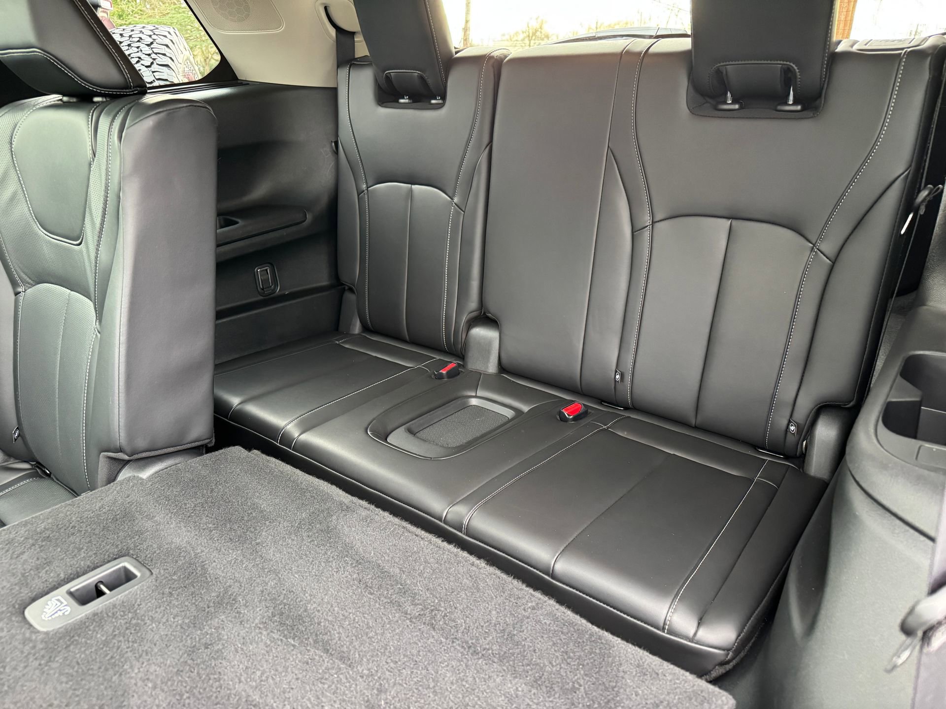 Used 2025 INFINITI QX60 Luxe image 18