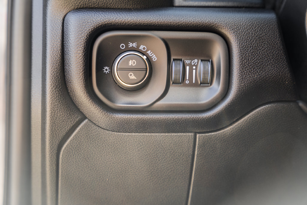 Used 2022 RAM 2500 Laramie AWD/4WD image 47