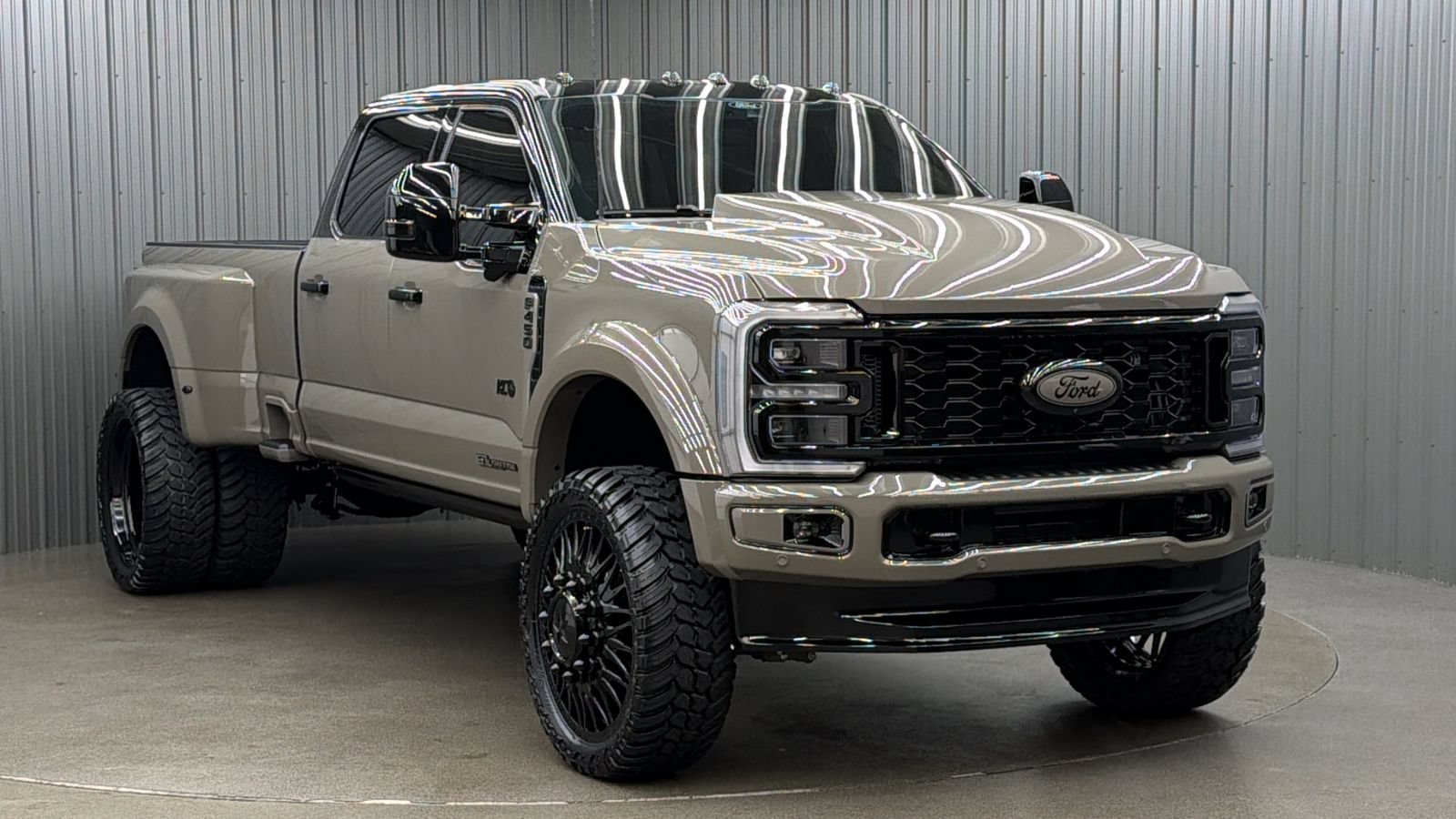 Used 2026 Ford F450 Platinum w/ Platinum Plus Package AWD/4WD image 7
