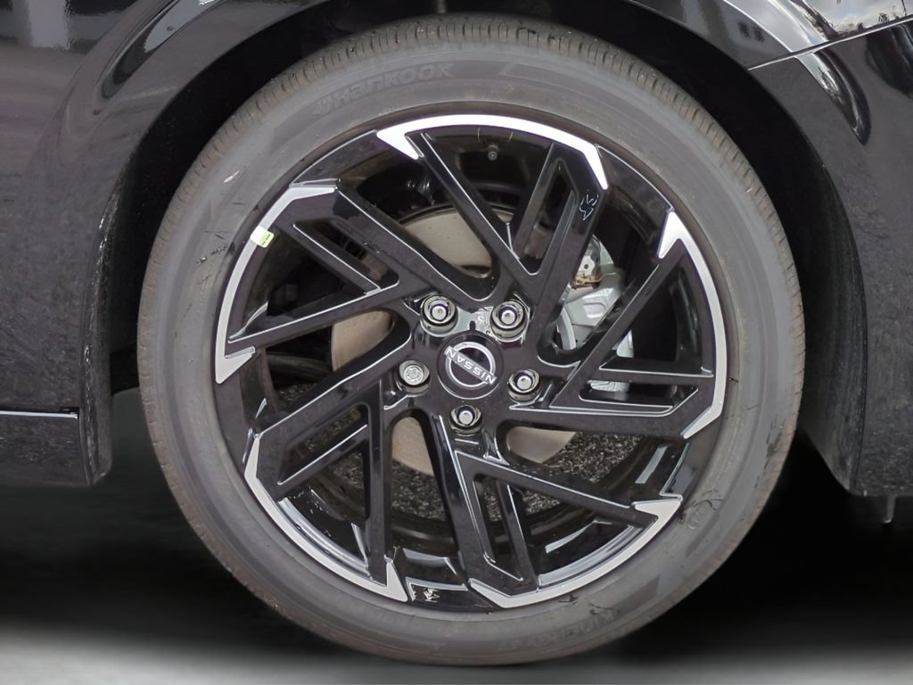 Certified 2026 Nissan Sentra SR w/ SR Premium Package FWD image 51