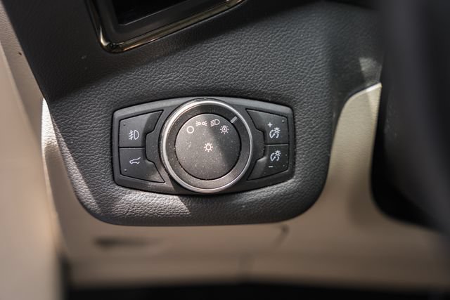 Used 2017 Ford Escape Titanium FWD image 46