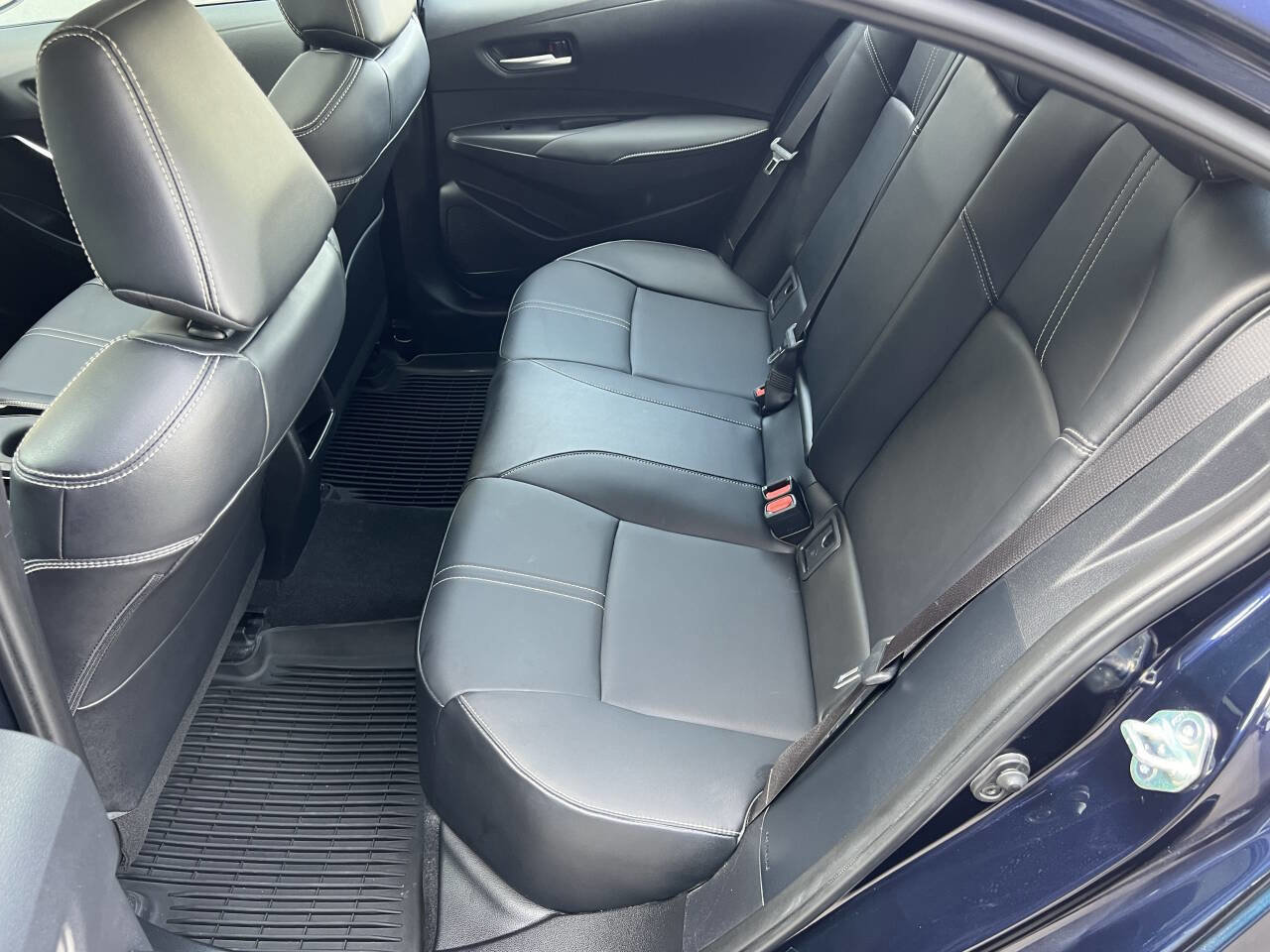 Used 2021 Toyota Corolla XLE image 16