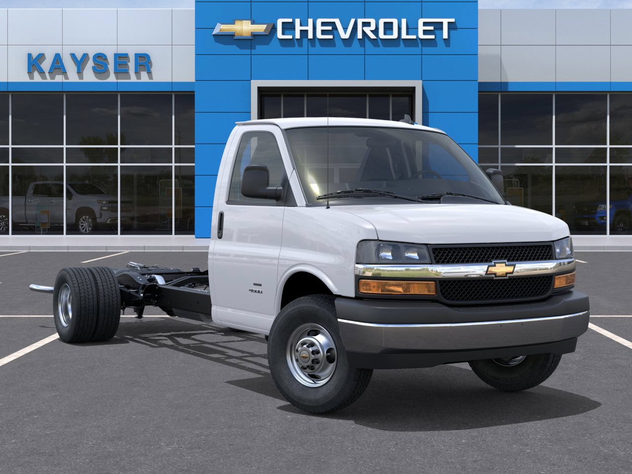 New 2025 Chevrolet Express 4500 w/ Power Convenience Package RWD image 35