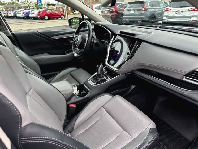 Used 2020 Subaru Outback Limited image 24