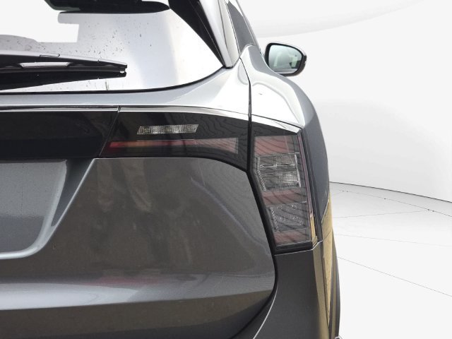 New 2027 Nissan Kicks SR w/ SR Premium Package FWD image 36