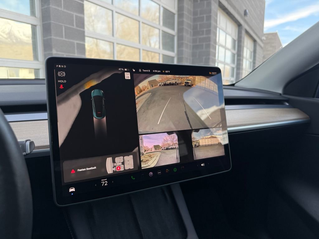 Used 2022 Tesla Model Y Performance AWD/4WD image 32