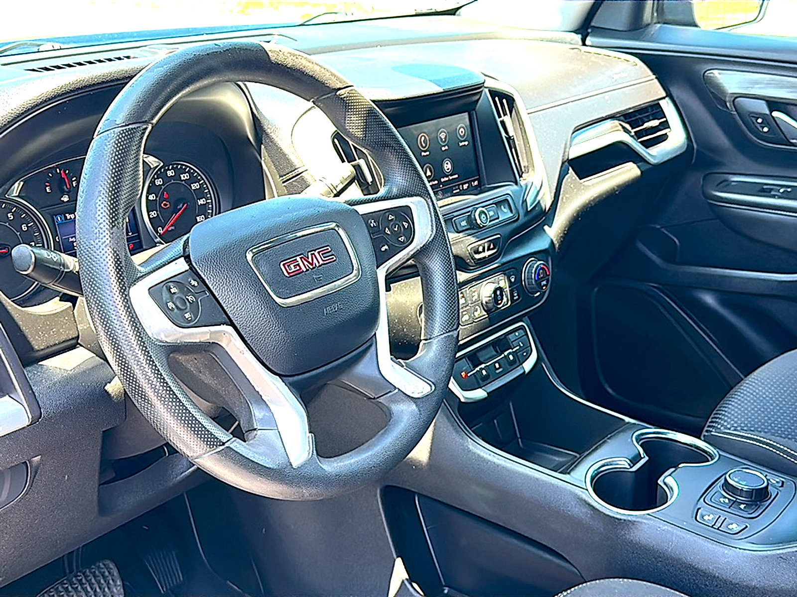 Used 2022 GMC Terrain SLE w/ Driver Convenience Package FWD image 12