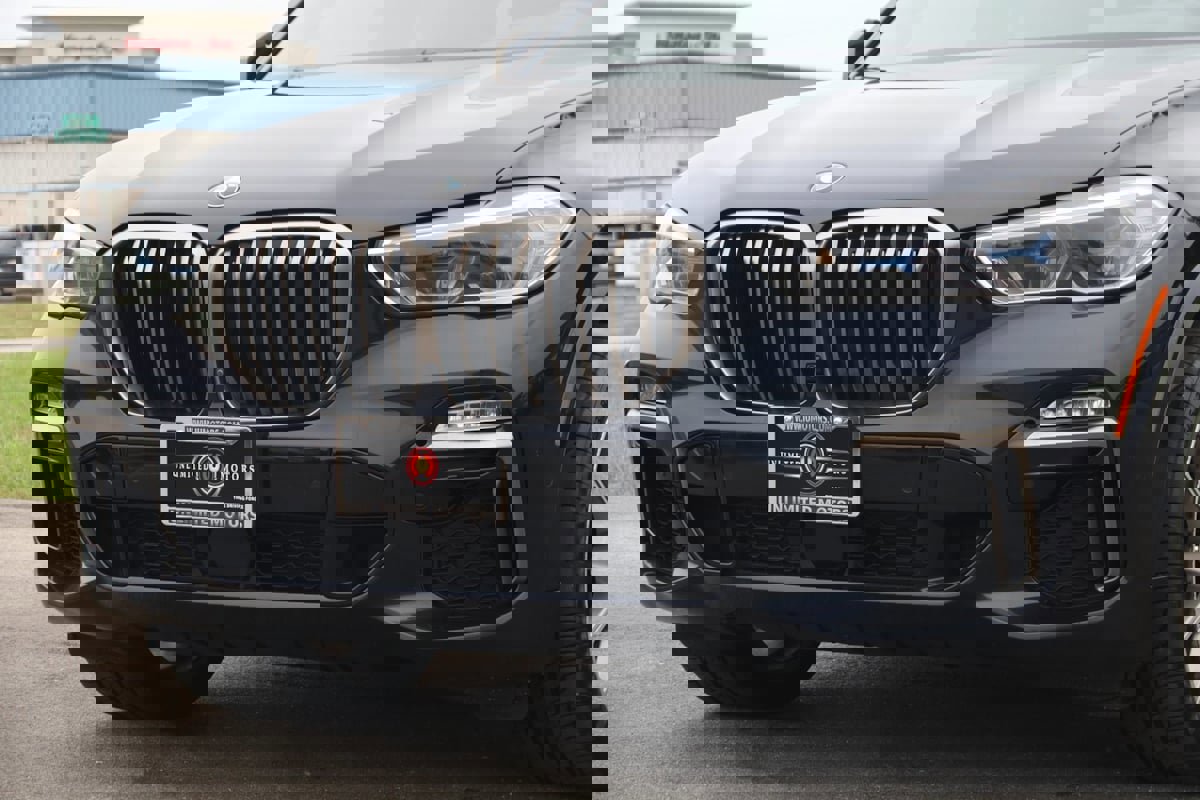 Used 2021 BMW X5 M50i image 85