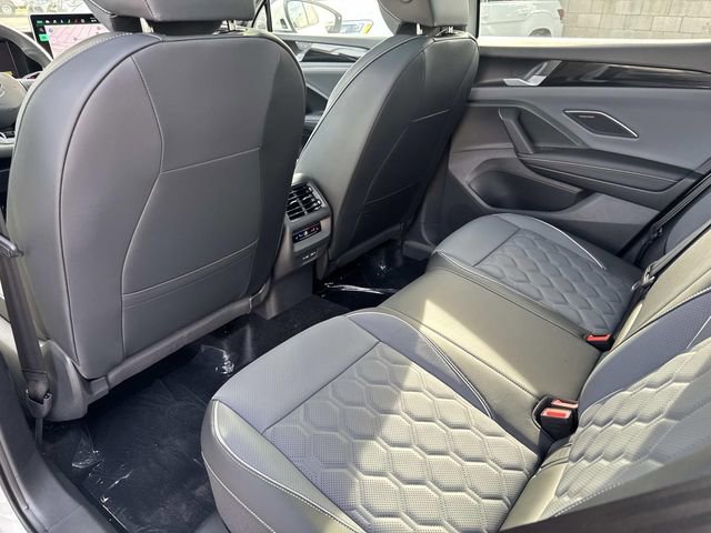 New 2026 Volkswagen Tiguan SEL R-Line image 9