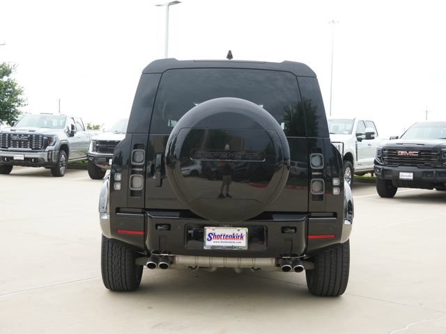 Used 2025 Land Rover Defender 110 V8 AWD/4WD image 8