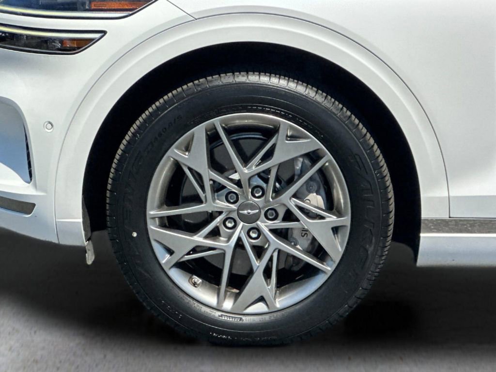 Used 2023 Genesis GV70 2.5T Advanced w/ Advanced Package image 26