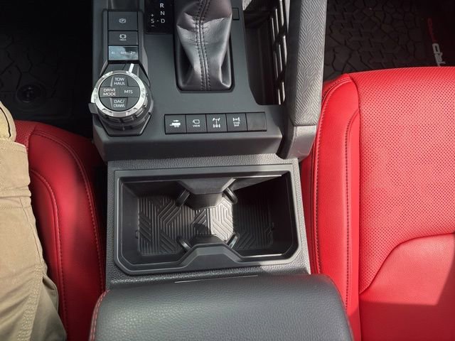 Used 2025 Toyota Tacoma TRD Pro AWD/4WD image 19