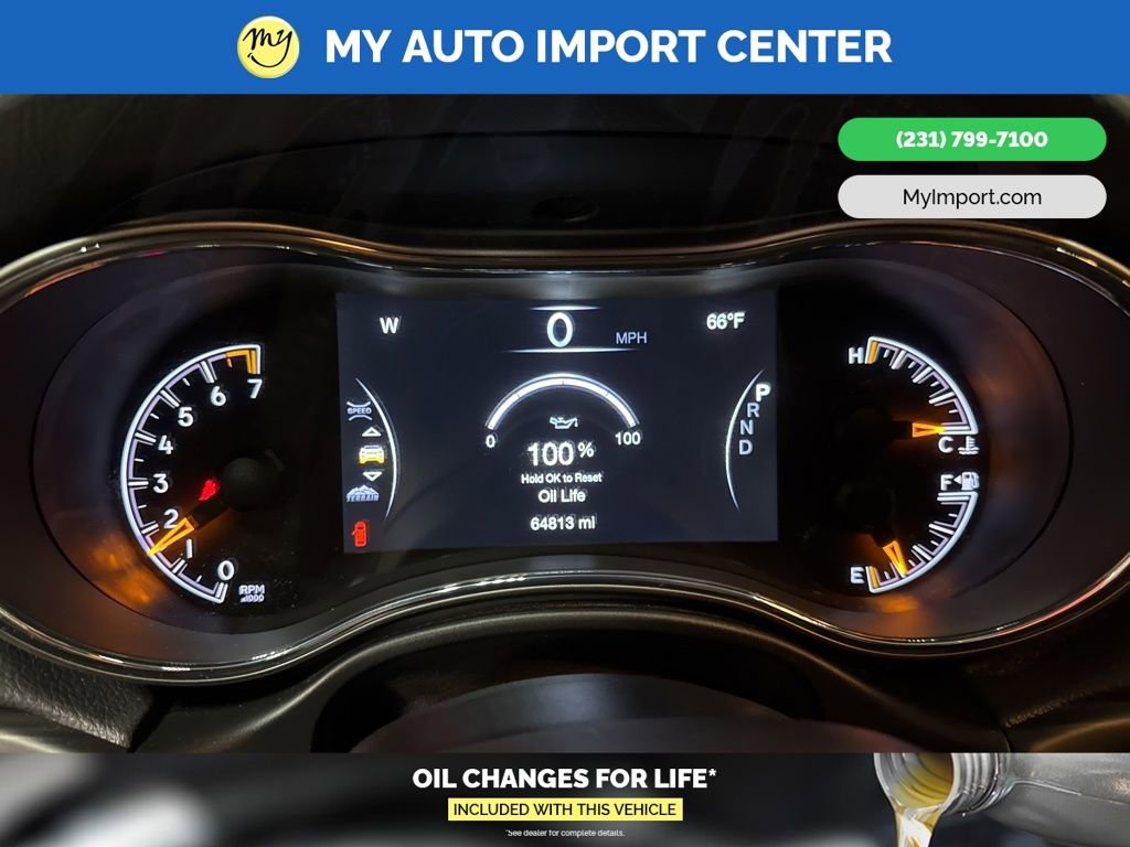 Used 2021 Jeep Grand Cherokee Laredo image 18