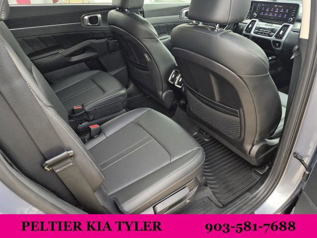Certified 2022 Kia Sorento SX image 19