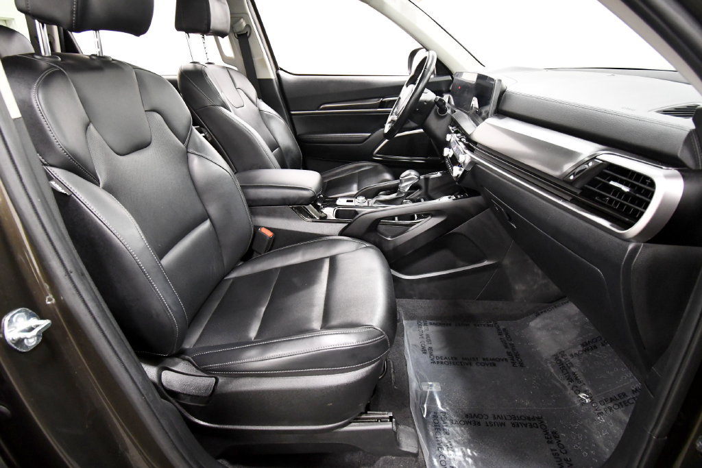 Certified 2025 Kia Telluride S AWD/4WD image 18