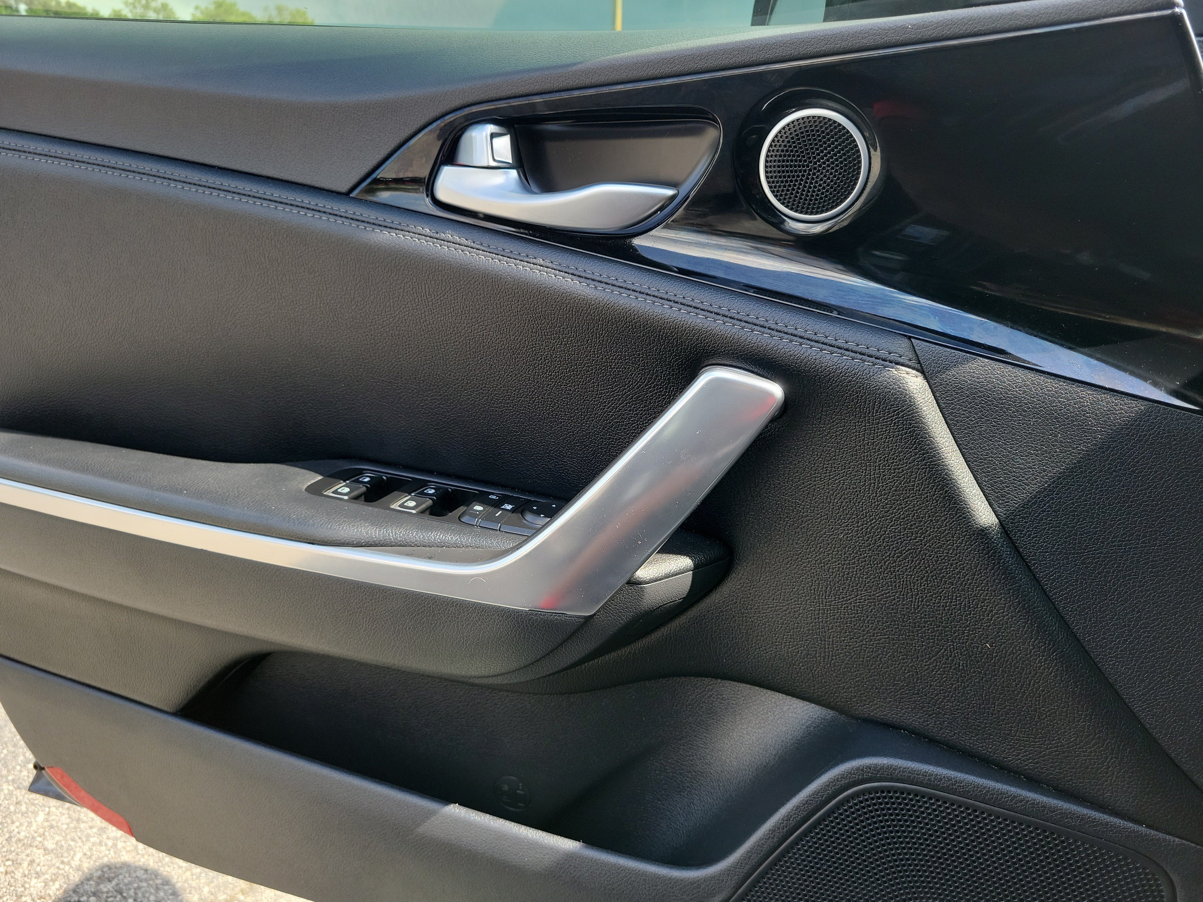 Certified 2022 Kia Stinger GT-Line RWD image 19