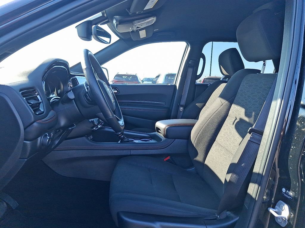 Used 2025 Dodge Durango GT image 12