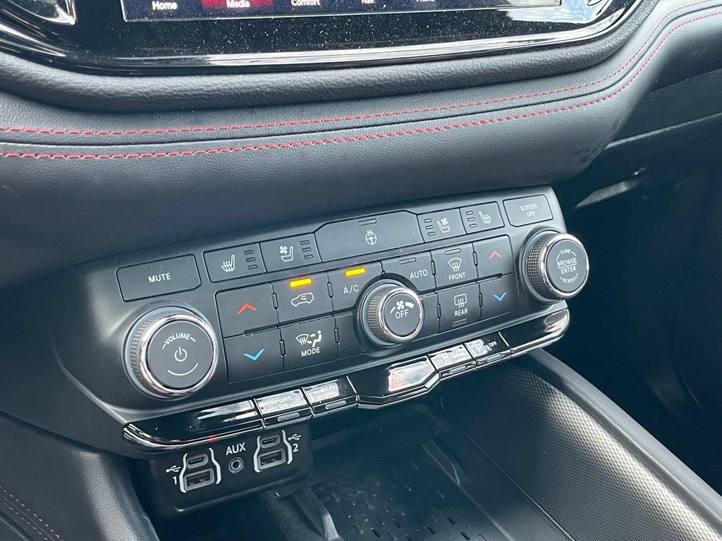 Used 2026 Dodge Durango GT AWD/4WD image 15