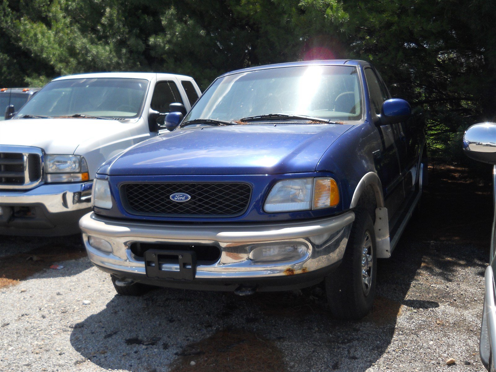 Used 1997 Ford F250 XLT AWD/4WD image 1