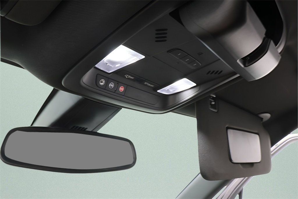 Used 2025 Chevrolet Blazer RS image 15