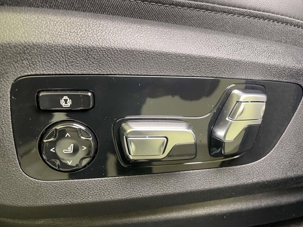 New 2026 BMW X5 xDrive50e AWD/4WD image 14
