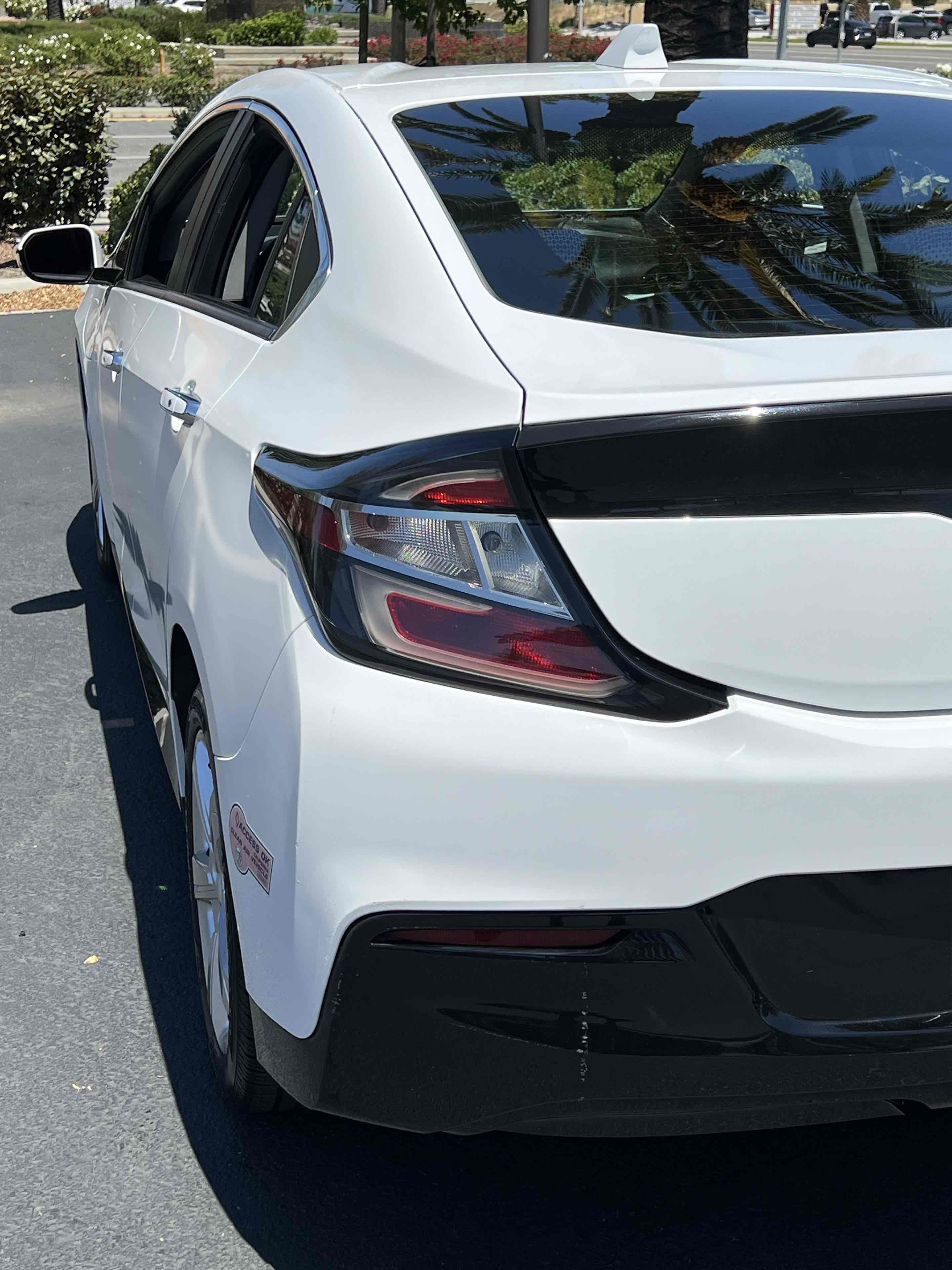 Used 2019 Chevrolet Volt LT FWD image 24