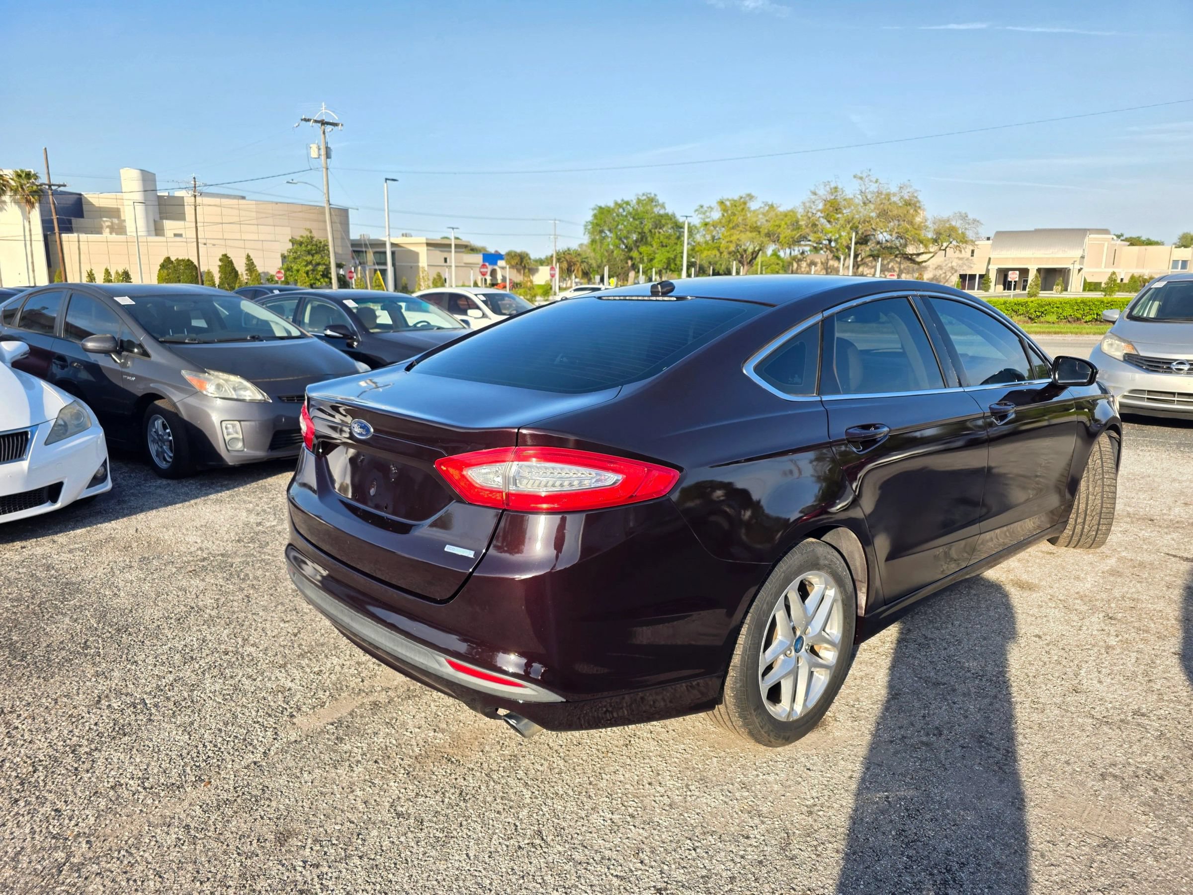 Used 2013 Ford Fusion SE FWD image 7