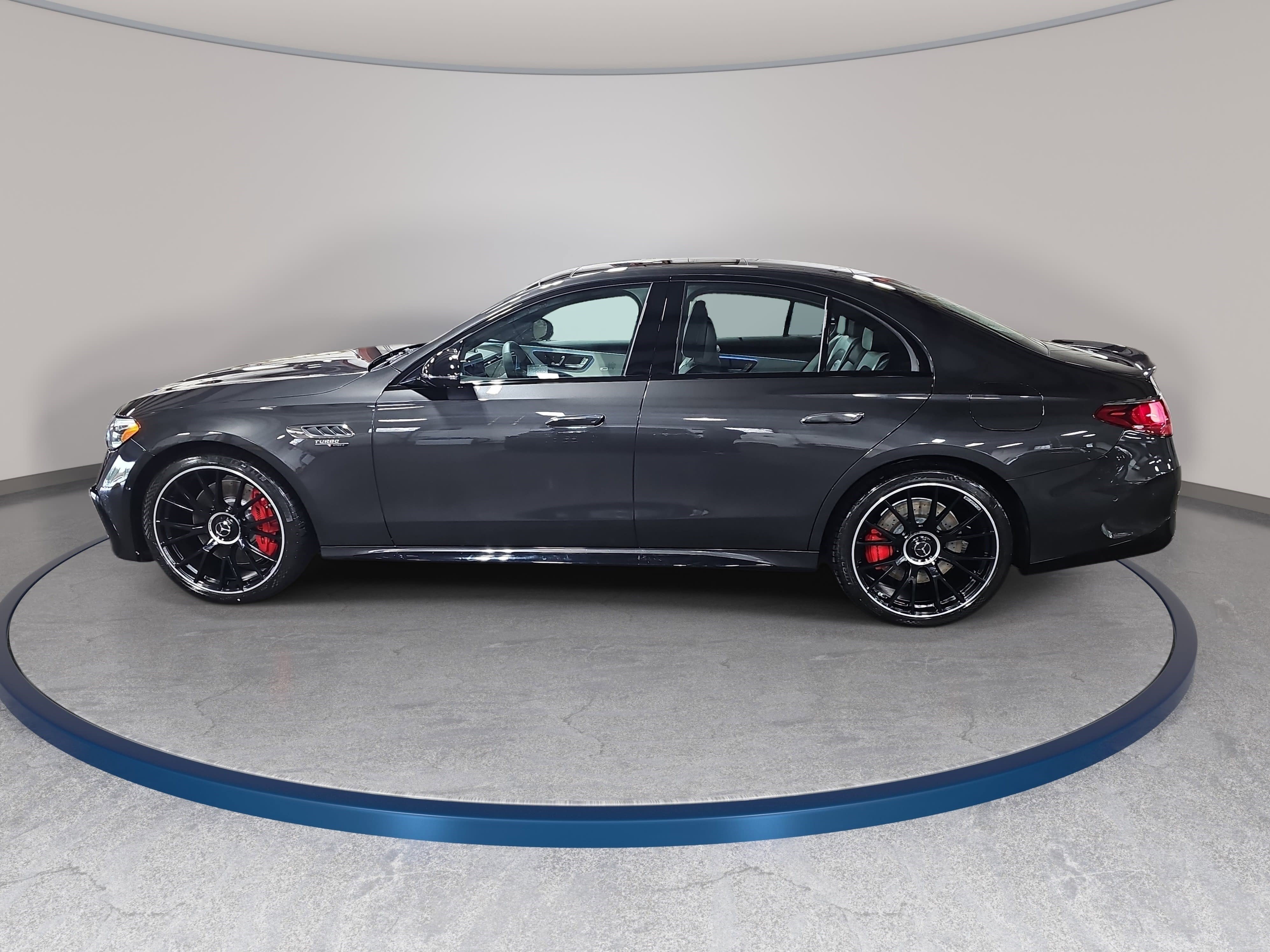 New 2026 Mercedes-Benz E 53 AMG e 4MATIC Sedan image 8