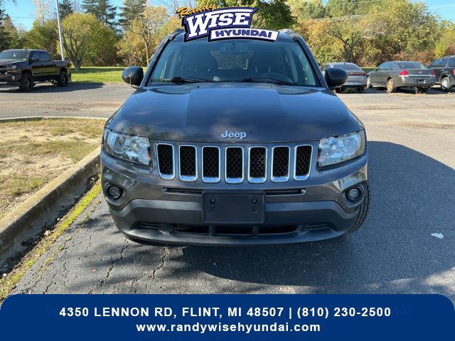 Used 2016 Jeep Compass Sport w/ Power Value Group AWD/4WD image 4
